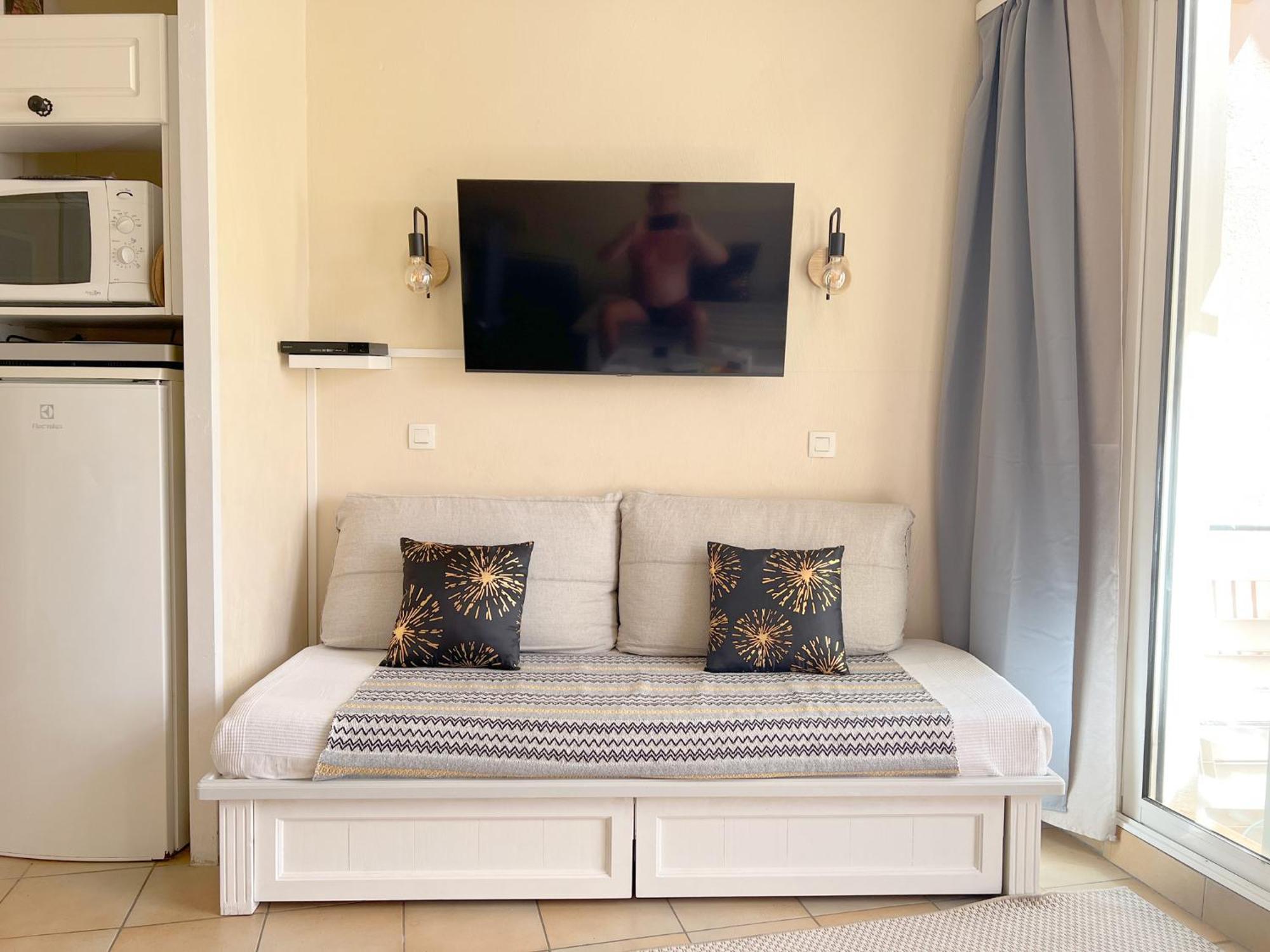 Azur Appartement Гримо Экстерьер фото
